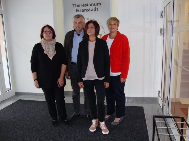Michaela Anders (vorne rechts) hat den Wiedereinstieg geschafft. | Foto: AMS