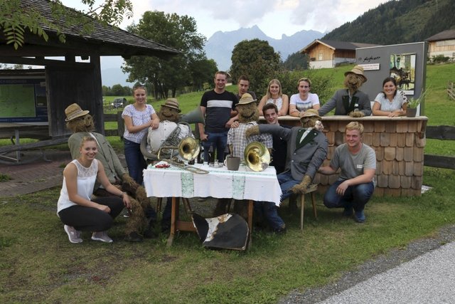 "Musikantenstammtisch" bei Station Nummer zwei. | Foto: Landjugend Maishofen