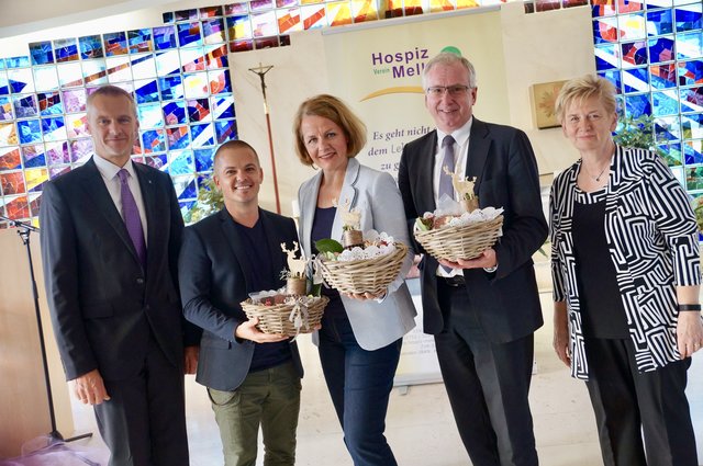 <f>Josef Schachinger, Stefan Verra, Christiane Teschl-Hofmeister,</f> Otto Huber und Klaudia Atzmüller.