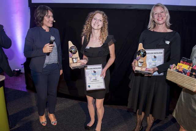 Mag. Sabrina Gaßner nahm den Fairtrade Award 2018 für das Familienunternehmen MPREIS entgegen.