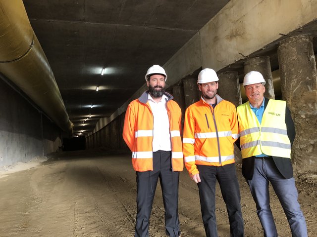 Rundgang mit Projektleiter Christian Eckhardt, Techniker Bernhard Streit und Bürgermeister Eberhard Wallner (v.l.).