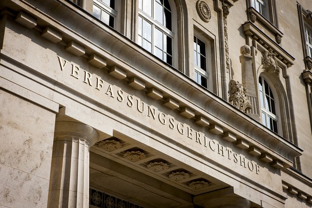 Bis Ende November will der Verfassungsgerichtshof eine Entscheidung bezüglich des burgenländischen Mindestsicherungsgesetzes treffen.