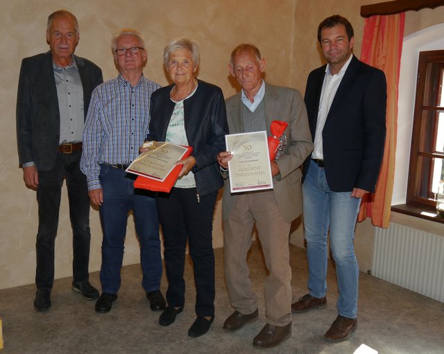 Ehrung für 30-jährige Mitgliedschaft Franz u. Hannelore Gressenbauer