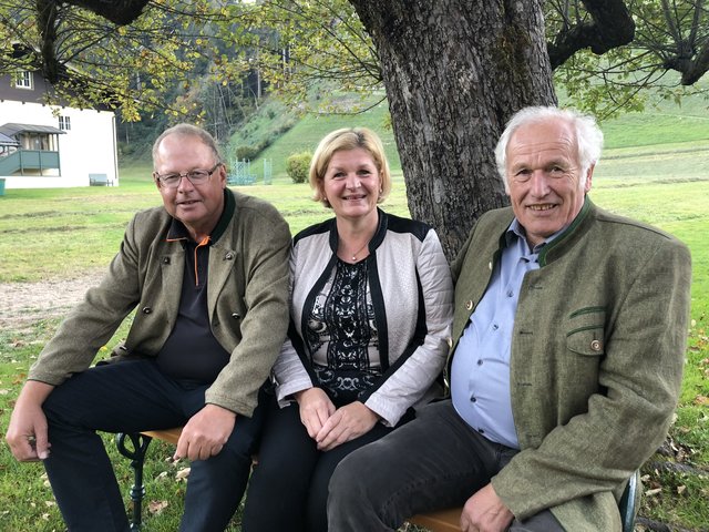 Das Organisationsteam Ex-Militärkommandant Heinz Hufler, Gabi Beran von der Salzburger Volkskultur und Franz Meißl Kommandant der Salzburger Schützen.