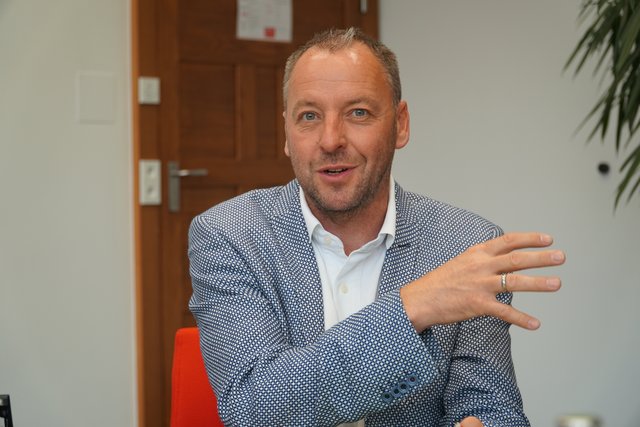 Wolfgang Winkler stößt sich nicht daran, dass der Augenarzt nach Pflach geht, wichtig ist für ihn, dass endlich ein Spezialist kommt.
