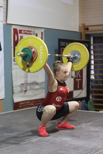 Sophie Picker von der Union Lochen erreichte mit 124 Kilo ihre persönliche Bestmarke.