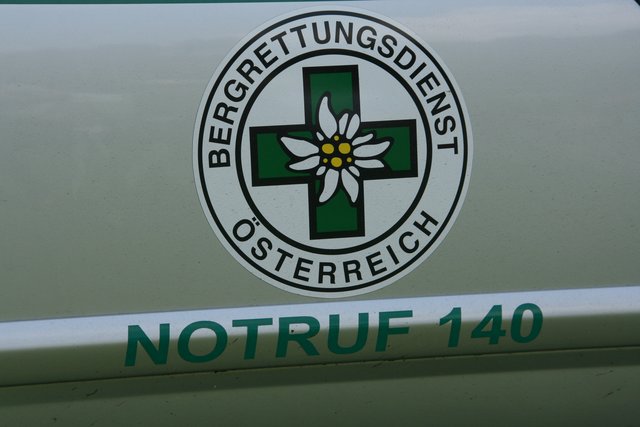 Die Bergrettung barg eine verletzte 19-Jährige aus dem Steinernen Meer. Sie war zwischen Wurmkopf und Schönfeldspitz gestürzt.
