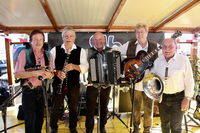 Das „Original Mooskirchner Quintett“ mit Hans „Mühlseidl“ Lechner (l.) feierte ein musikalisches Wiedersehen.