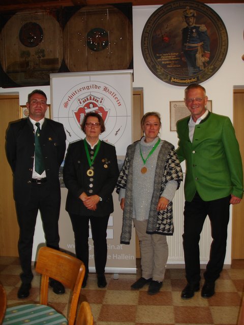 Thomas Klaus, Anita Berghammer, Therese Tschematschar und Maximilian Klappacher (v. l.).