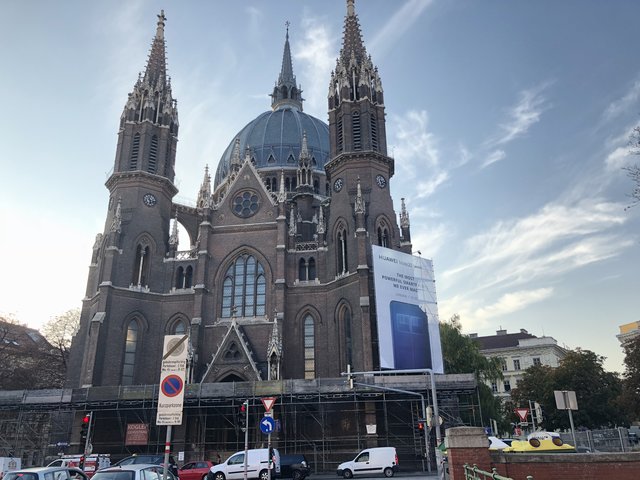 Das Grätzel rund um die Maria vom Siege Kirche soll zur Schutzzone werden.