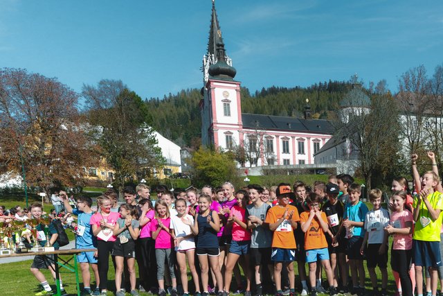 Platz eins für die NMS Thörl beim Mariazeller Stadtlauf.