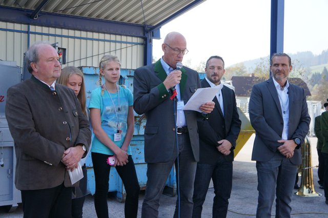 30 Jahre Automationstechnik GmbH, Standort Langenwang. Bürgermeister Rudolf Hofbauer, Firmenchef Thilo Reich, Produktionsleiter Thomas Stolz, Betriebsleiter Stefan Auer, v.li.