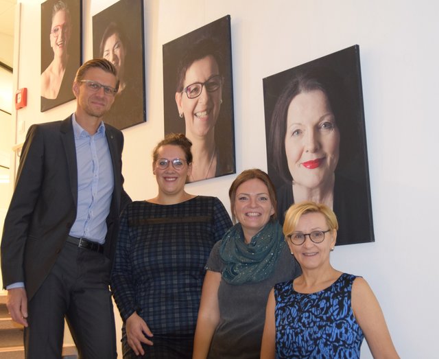 Krankenhaus-Direktor Robert Maurer, Julia Mezgolits, Catharina Flieger, Pflegedirektorin Brigitte Polstermüller