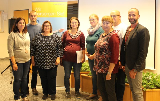 v.l.n.r. Susanne und Robert Schuster, Manuela Ollrom (NÖGKK Service-Center Mistelbach), Romana Hroba, Barbara Krammer, Birgit Bunzl (NÖGKK Service-Center Mistelbach), Christoph Krammer, David Reiff (AKNÖ Bezirksstelle Mistelbach);