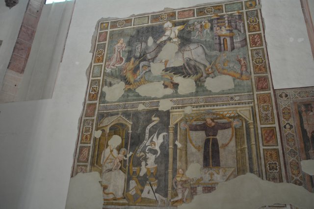 Die Dominikanerkirche mit ihrem ehemaligen Kloster ist eines der kunsthistorisch bedeutendsten Bauwerke der Südtiroler Landeshauptstadt Bozen.