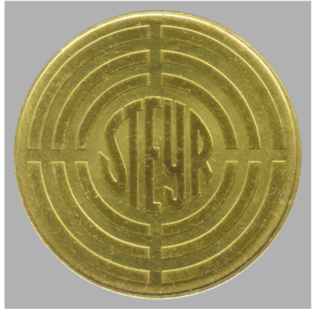 <f>Diese Goldmünze </f>bekam jeder Mitarbeiter – eine große Summe, wenn man bedenkt, dass zu diesem Zeitpunkt knapp 45% der Steyrer Bevölkerung dort Arbeit fanden.