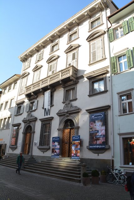 Mit fast 110.000 Einwohnern ist Bozen die größte Stadt in Südtirol.