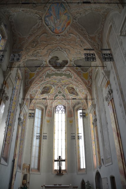 Die Dominikanerkirche mit ihrem ehemaligen Kloster ist eines der kunsthistorisch bedeutendsten Bauwerke der Südtiroler Landeshauptstadt Bozen.
