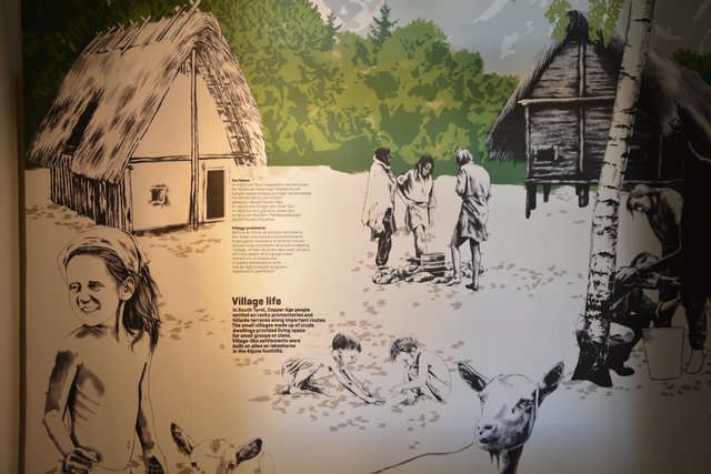 Das Südtiroler Archäologiemuseum in Bozen ist der Ausstellungsort des "Mannes vom Tisenjoch", besser bekannt als "Ötzi" und gehört zu den führenden archäologischen Museen Italiens..