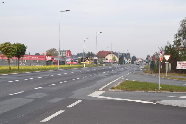 Die Steinamangererstraße vom Hauptplatz bis zum Stop Shop beträgt 2,1 km und ist damit die längste Straße in Oberwart.