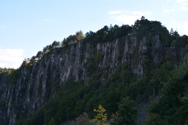 Beim Gasthaus Lipp in Perdonig bietet sich dieser herrliche Ausblick auf die Berge.