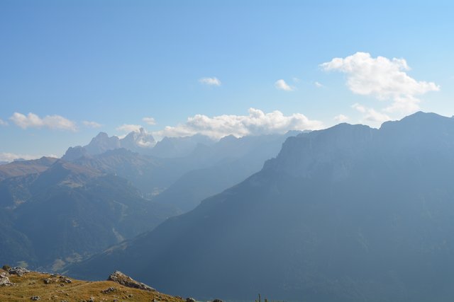 Eine gemütliche Wanderung am Fuße des 3.004 Meter hohen Rosengartens im Eggental.