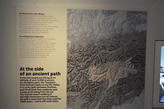 Das Südtiroler Archäologiemuseum in Bozen ist der Ausstellungsort des "Mannes vom Tisenjoch", besser bekannt als "Ötzi" und gehört zu den führenden archäologischen Museen Italiens..