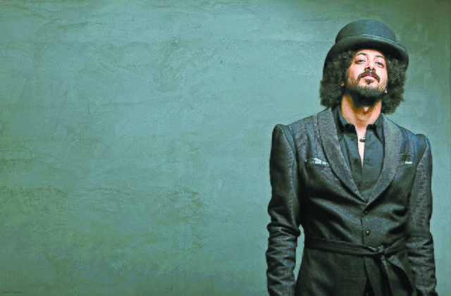 Sänger Ravid Kahalani gastiert mit „Yemen Blues“ in der Remise.