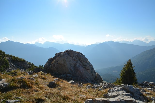 Eine gemütliche Wanderung am Fuße des 3.004 Meter hohen Rosengartens im Eggental.