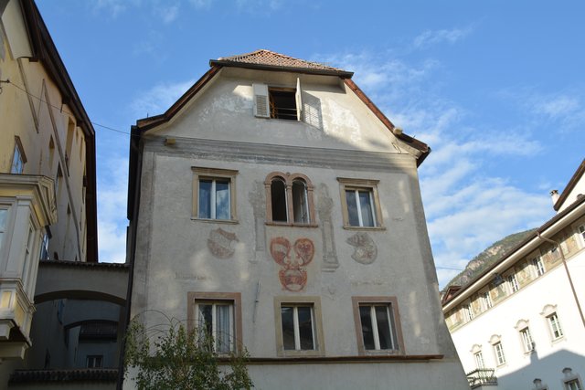 Mit fast 110.000 Einwohnern ist Bozen die größte Stadt in Südtirol.