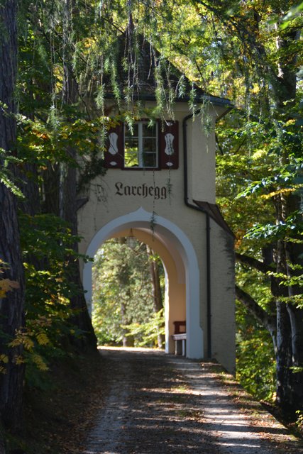 Auf dem Rittner Hochplateau liegt auf einer Seehöhe von 1.154 Metern die kleine Ortschaft Lengmoos.