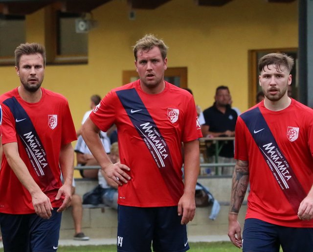 Unterlamm: Kevin Pfeifer, Mathias Pfeifer und Adriano Fischer.