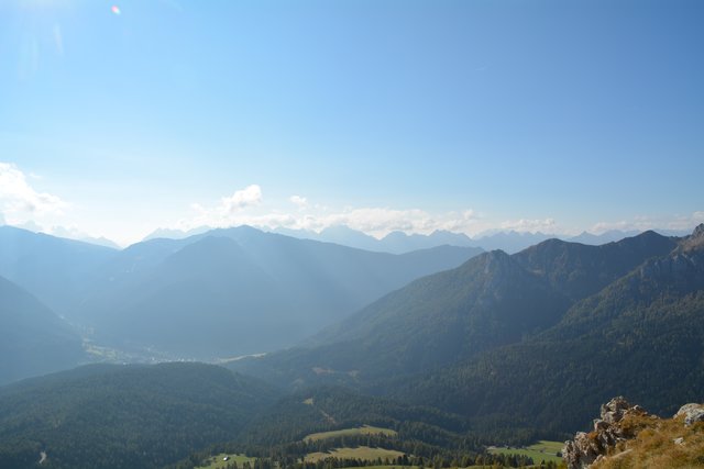 Eine gemütliche Wanderung am Fuße des 3.004 Meter hohen Rosengartens im Eggental.