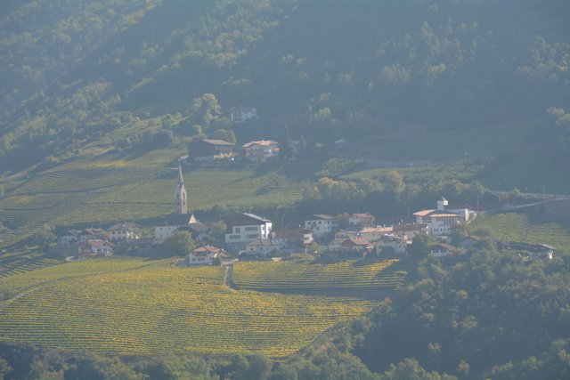 Unterwegs auf dem Rittner Hochplateau oberhalb der Südtiroler Hauptstadt Bozen.