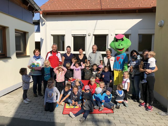 Die ASKÖ Burgenland zeichnete den Kindergarten Rumpersdorf als bewegungsfreundlich aus.