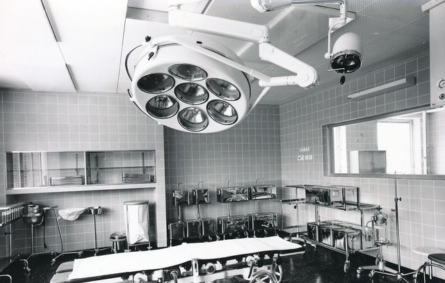 Neueste Operationstechnik im 1967 neuerbauten Krankenhaus Bad Ischl. | Foto: gespag