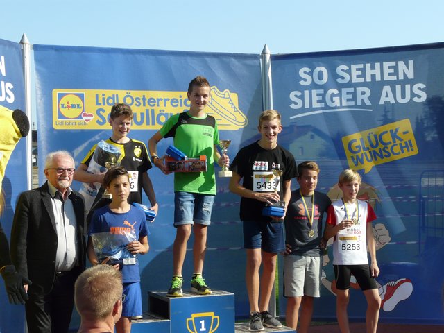 Niklas Scherb von der NMS Rainbach stand ganz oben am Treppchen. | Foto: Privat