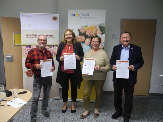 Case Manager Harald Strasser (NÖGKK), Vortragende Mag. Ulrike Kriener, Elisabeth Zellhofer (ehemalige AK-Leiterin Gmünd) und Service-Center-Leiter Wolfgang Ebert (NÖGKK) | Foto: NÖGKK