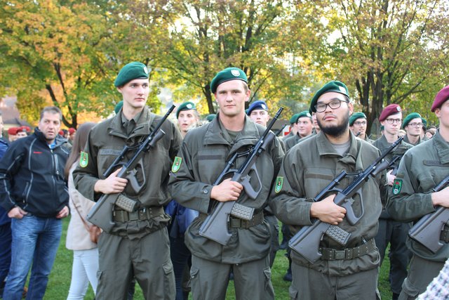 Rund 400 Rekruten aus ganz Kärnten wurden vor Kurzem in St. Paul angelobt | Foto: Teferle (78)