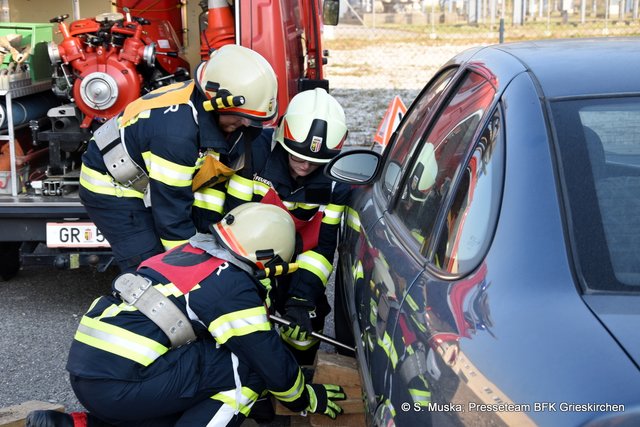 Übung Verkehrsunfall.