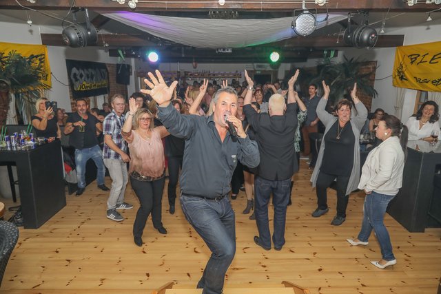 Veranstalter Chrissi sorgte für Partystimmung im Kultinarium beim Weinbeisser. | Foto: Danny Jodts