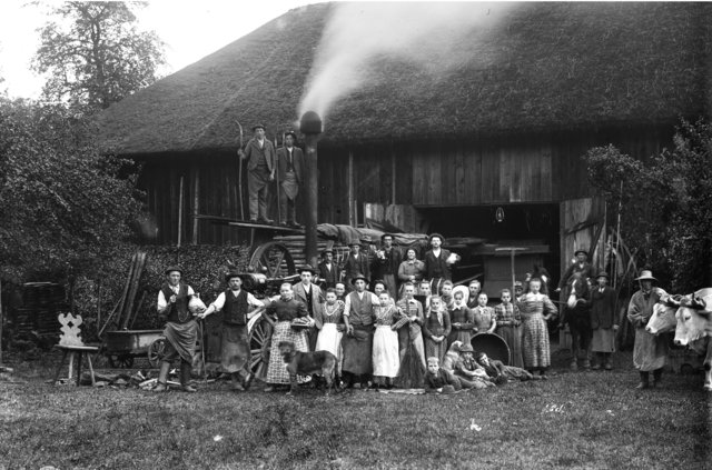 Dampfdreschmaschine