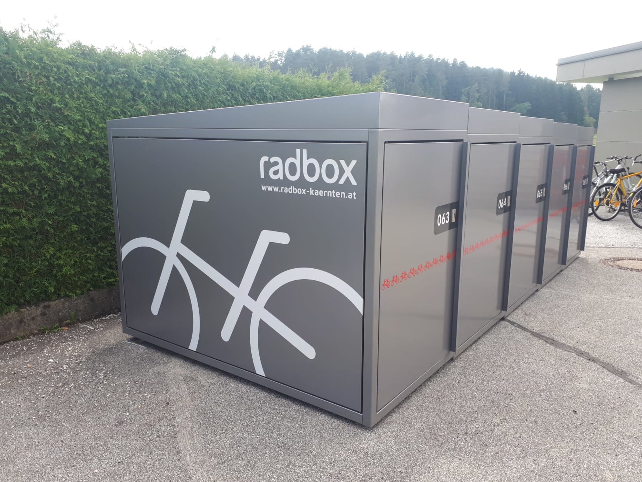 Für Pendler: Radboxen am Bahnhof St. Michael ob Bleiburg zu Für Pendler: Radboxen am Bahnhof St. Michael ob Bleiburg zu