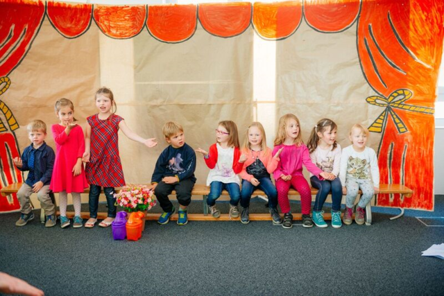 Der Kreativität sind keine Grenzen gesetzt: Die SOS-Kinderdorfkinder erobern die Opern-Bühne. | Foto: KK