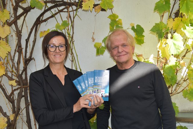 &lt;f&gt;Scheuen keine Mühen&lt;/f&gt; und versuchen auch "Welt-Stars" in den Stadtsaal zu holen: Andrea Pecile und Erhard Blaßnig | Foto: Friessnegg