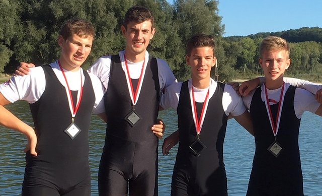 Die Vize-Landesmeister Peter Drienko, Jonas Lohninger, Mathias Mair und Christoph Gleiss (v.l.) bei der Siegerehrung.