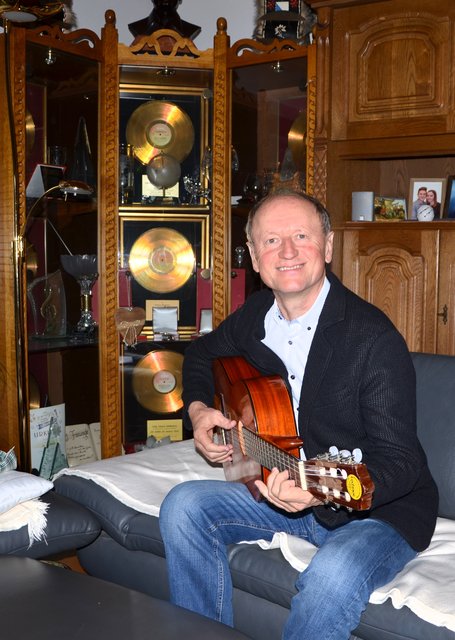 Nicht weniger als 15 Instrumente spielt der Komponist und Musikschaffende