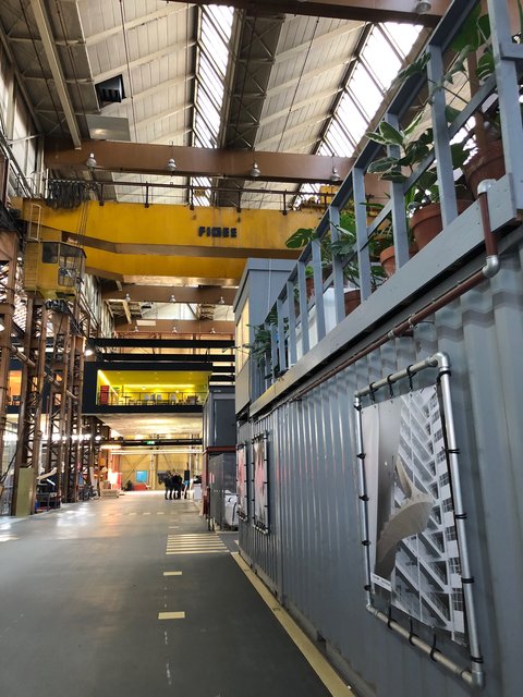 Ideenschmiede im Makers District in Rotterdam. Innovative Startups finden hier einen Platz zum sich Austauschen, Forschen und Entwickeln.