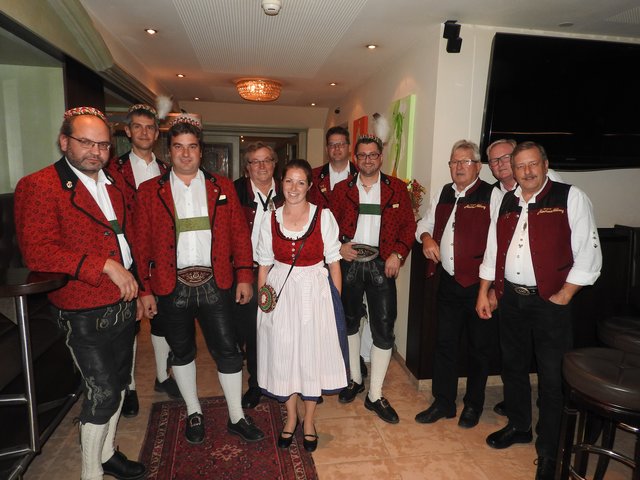 Die Luitascher Tanzlmus mit dem Almrauschklang in Mils | Foto: Kreiser