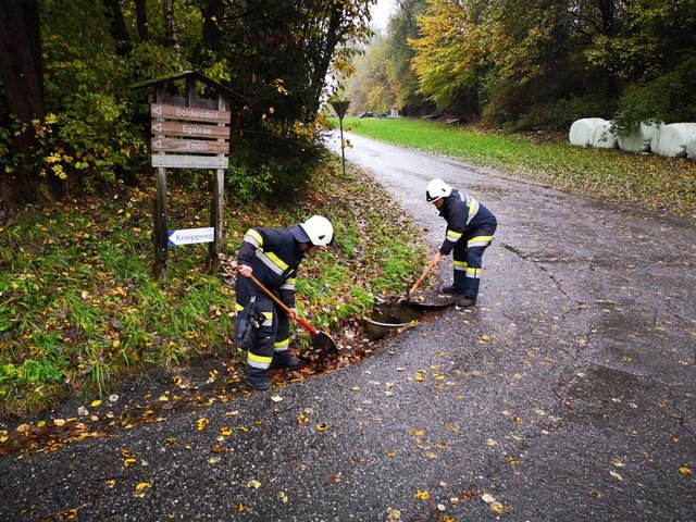 Kanaleinläufe wurden von der FF Olsach-Molzbichl freigemacht | Foto: FF Olsach-Molzbichl